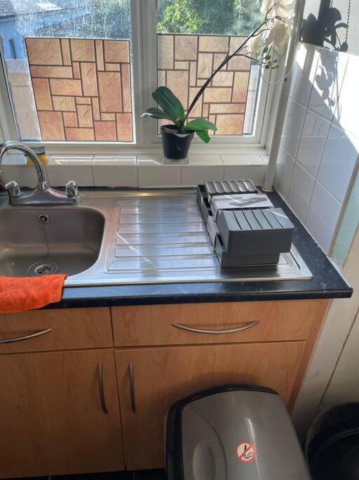 Stylish 2 Bedroom Flat In Angel Central Location London Exterior photo